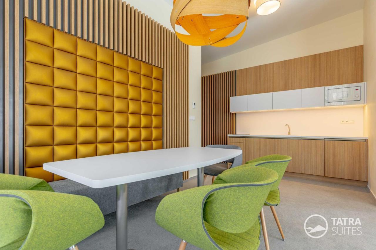 Tatra Suites Senior Lux Apartment C413 Vysoké Tatry Kültér fotó